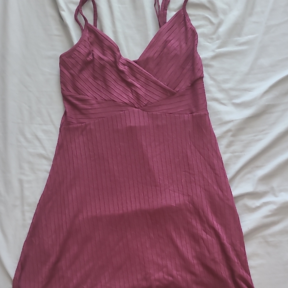 Elegant Pink Strappy Dress